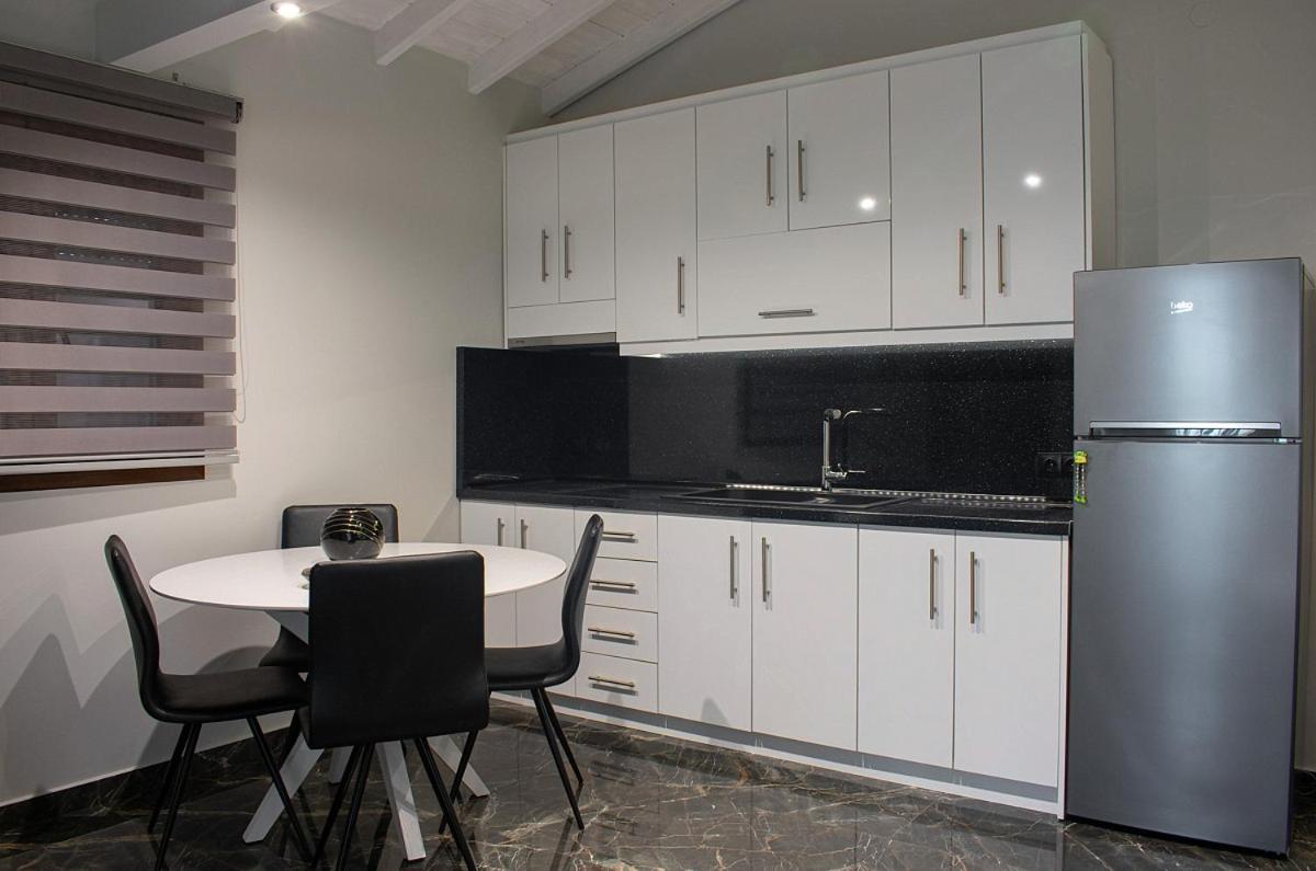 Stamos Apartments And Studios Vourvourou Cameră foto